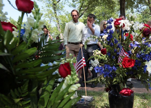 (Roslyn Schulte's boyfriend Bruce Cohn (right) at remembrance, May 25, 2014)(Photo by Laurie Skrivan, St. Louis Post-Dispatch, used with permission)