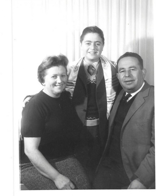 [Leon Kanner with his parents Clara and Marcus, at his Bar-Mitzvah, 1961]