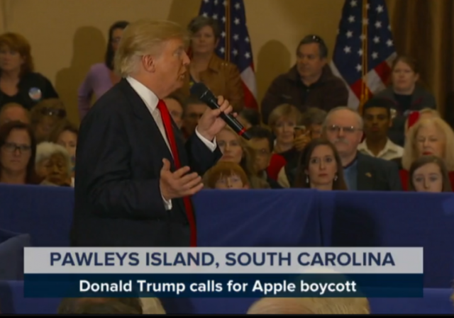 http://www.msnbc.com/msnbc-quick-cuts/watch/donald-trump-calls-for-apple-boycott-626518595618