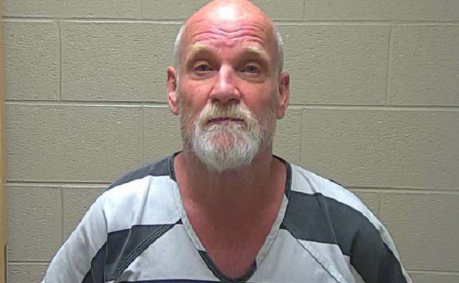 http://wkrn.com/2016/09/26/man-claiming-to-be-clown-threatening-children-arrested-by-coffee-county-deputies/