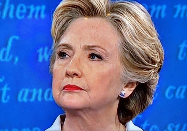 Hillary-Clinton-Close-Up-Second-Debate-e